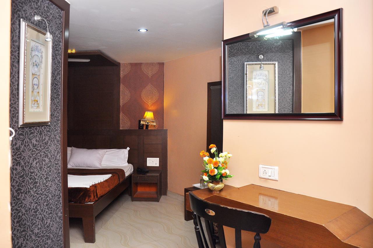 Hotel Royal Avenue Bangalore Exterior foto